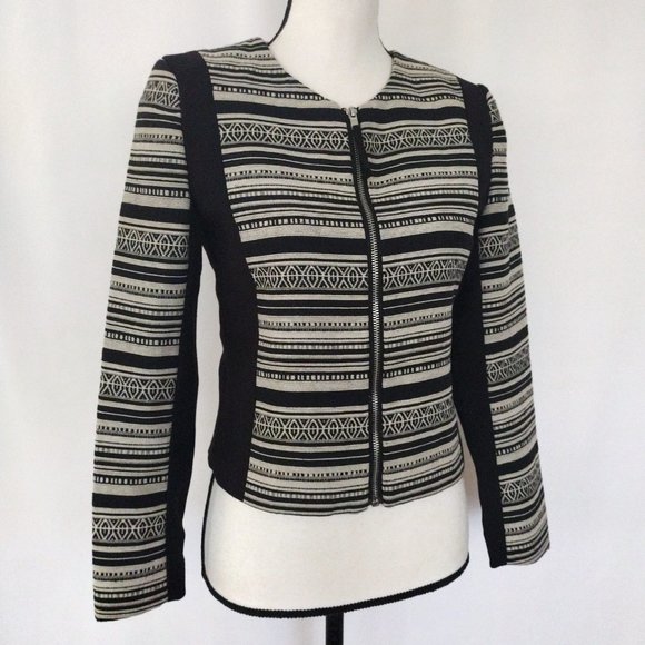 H&M Black and Ivory Southwestern Striped Textured Zip Jacket - Picture 3 of 10